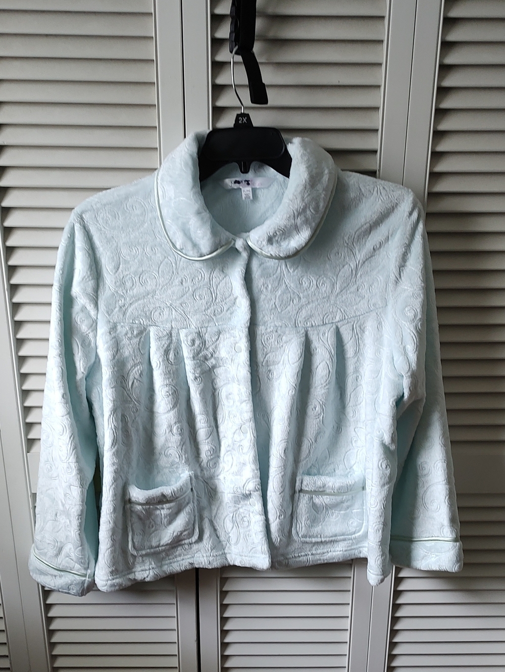 jcpenney Light Blue Quilted Pajama Jacket with Peter Pan Collar